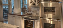Kitchen Oven / Wine Storage